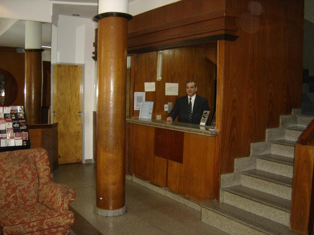 Hotel Chile Buenos Aires Exterior foto